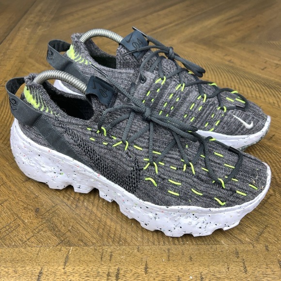 Nike Space Hippie 04 Shoes Mens 8 Black Volt‎ Lace Up Running Sneaker CZ6398-010 main image 6